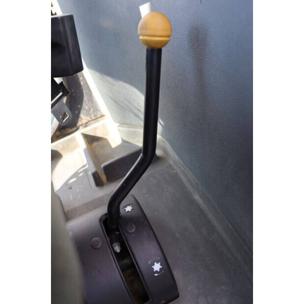 New Holland Ford 6635DT/4-42542910