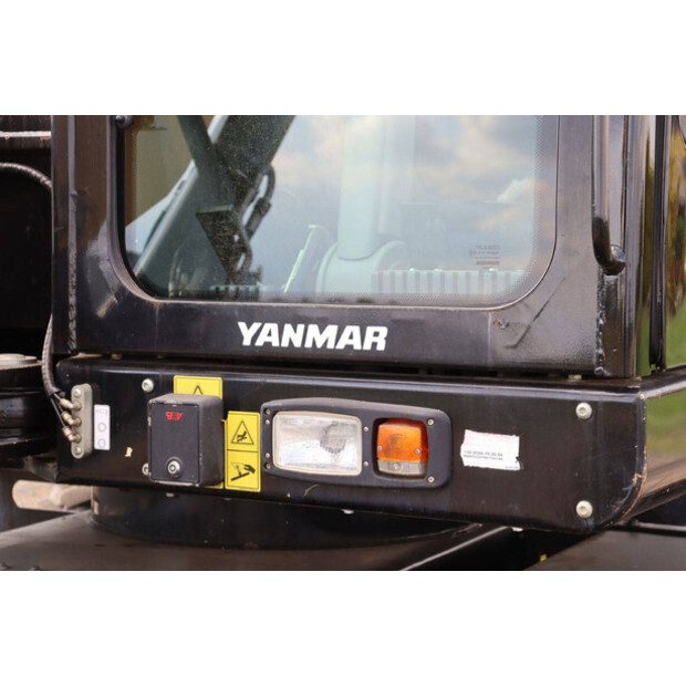 2018 يانمار B110W-42542934