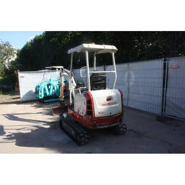 2017 TAKEUCHI TB216-42543085