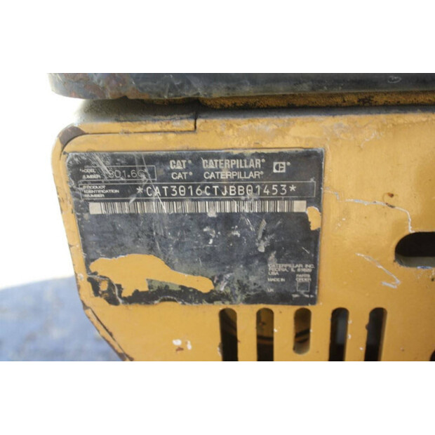 2011 Caterpillar 301.6C-42543183