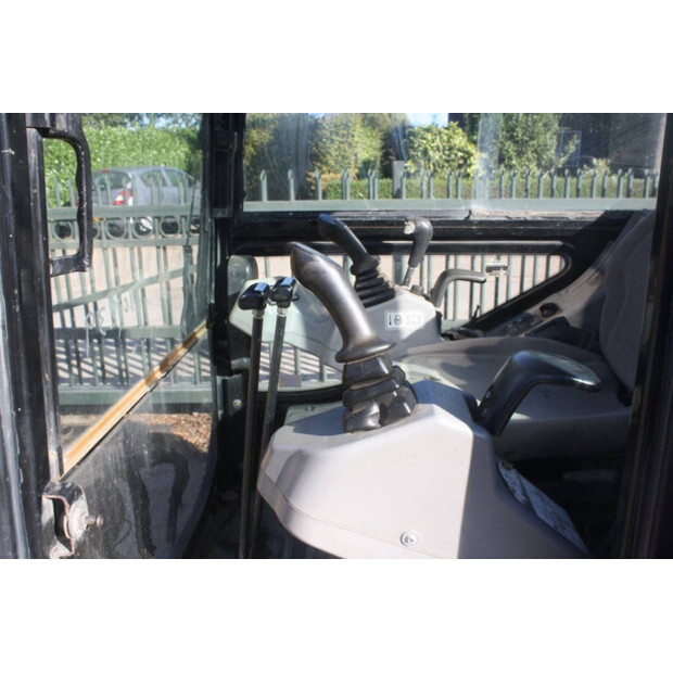 2011 Caterpillar 301.6C-42543186