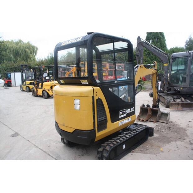 2015 Caterpillar 301.8C-42543241