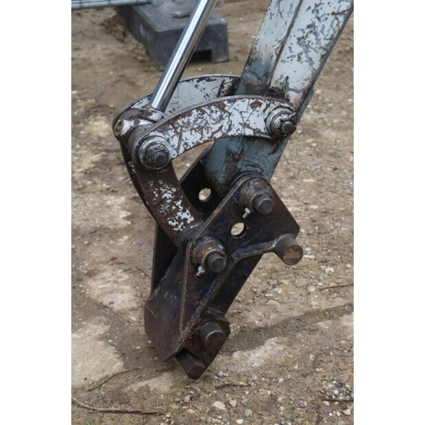 2013 TAKEUCHI TB215R-42543663