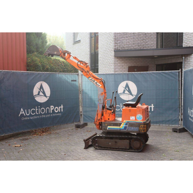 TAKEUCHI TB080-42544299