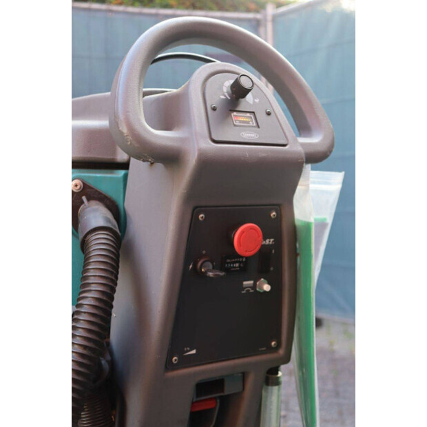 2008 TENNANT T3-42544425