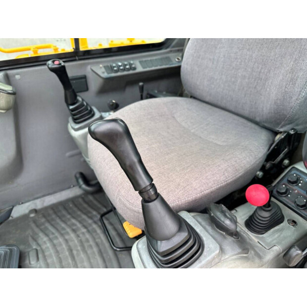 2017 Volvo EC55D-42544930