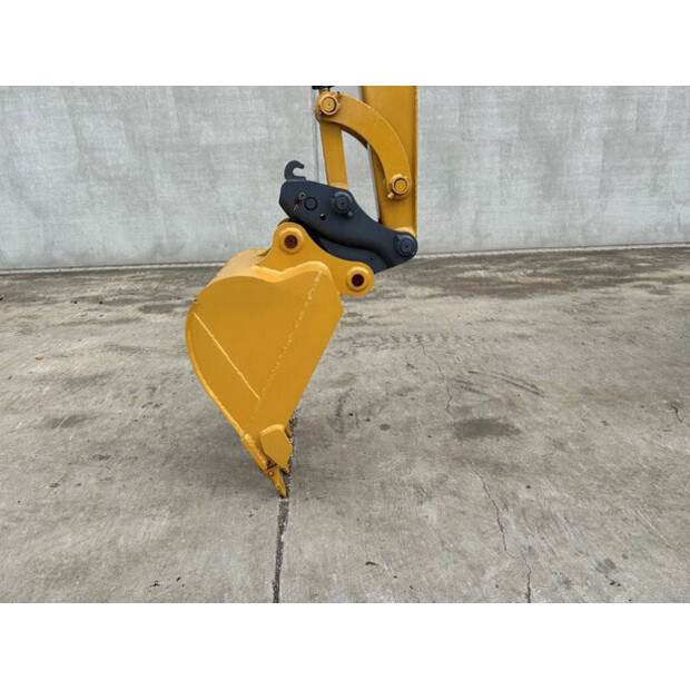 2018 Caterpillar 305.5E2-42545066
