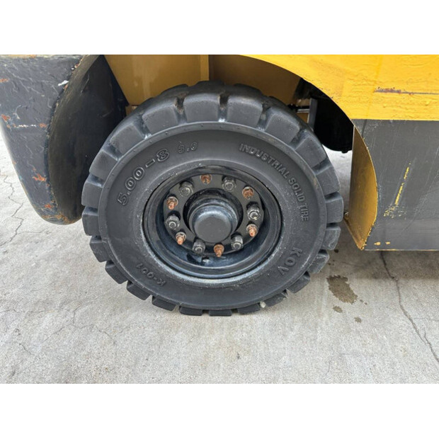 2000 ميتسوبيشي FG15-42545258