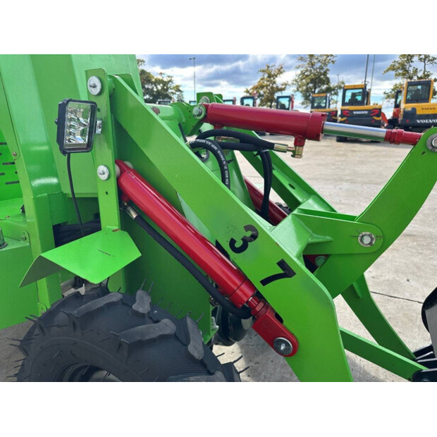 2025 Machpro MP-L307-42545402