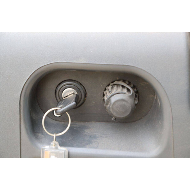 2009 Linde T30-42546097