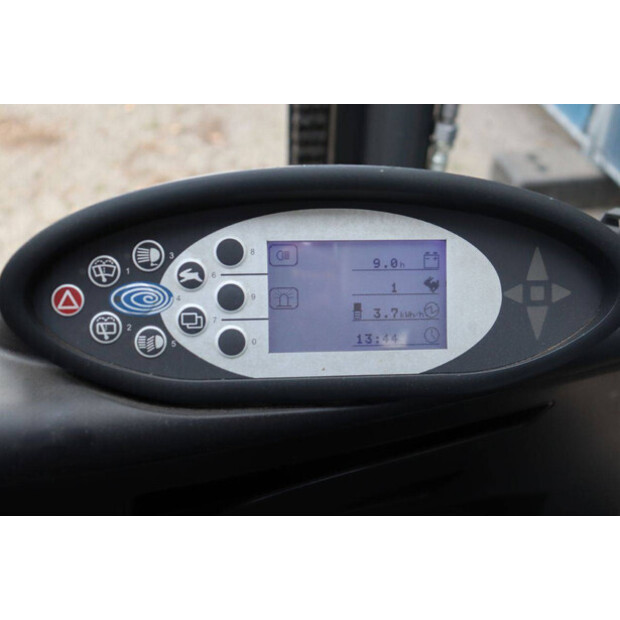 2016 Still RX60-35-42546411