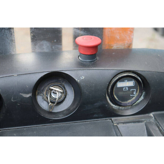 2001 ستيل EGV10-42546503