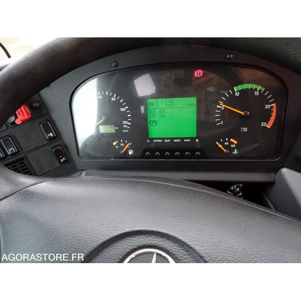 2008 Mercedes-Benz Tourismo-42548900