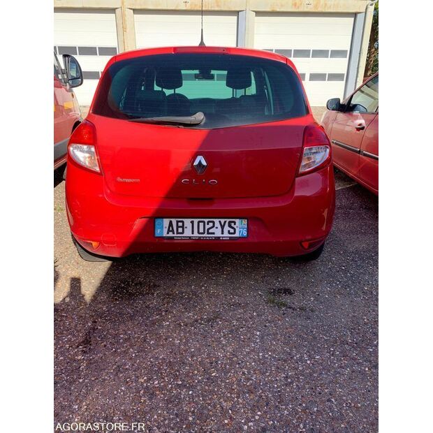 2009 Renault Clio-42549184