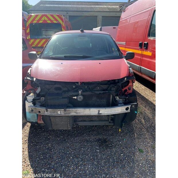 2009 Renault Clio-42549185