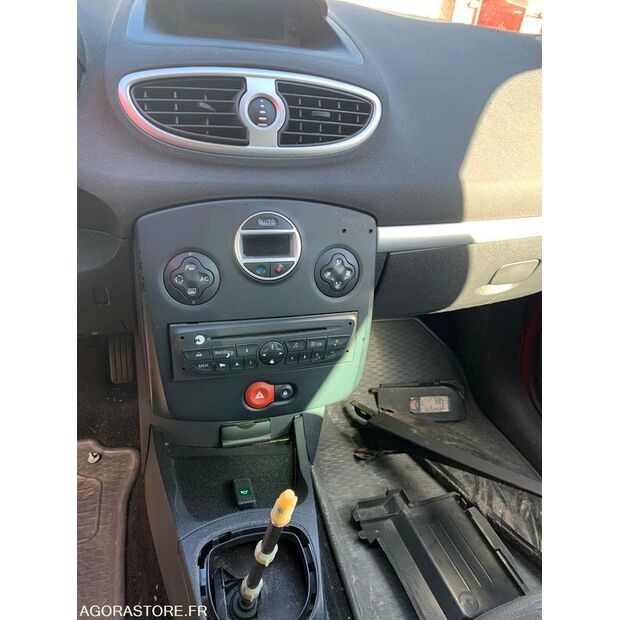 2009 Renault Clio-42549191