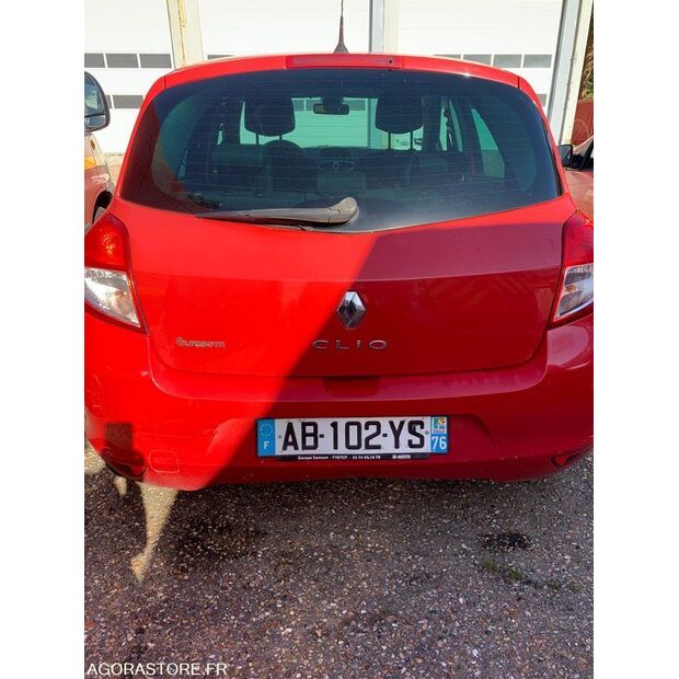 2009 Renault Clio-42549194