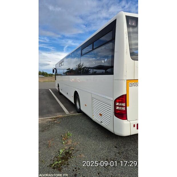 Mercedes-Benz INTOURO-42549528