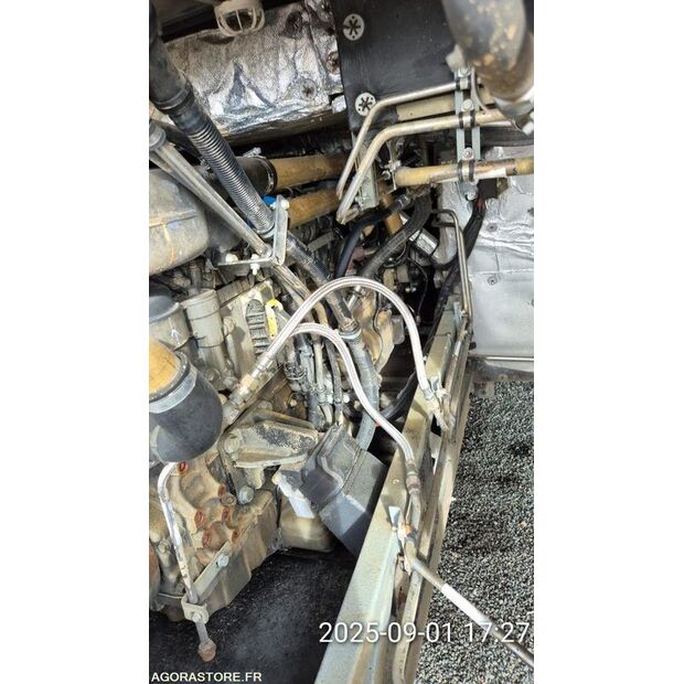 Mercedes-Benz INTOURO-42549538