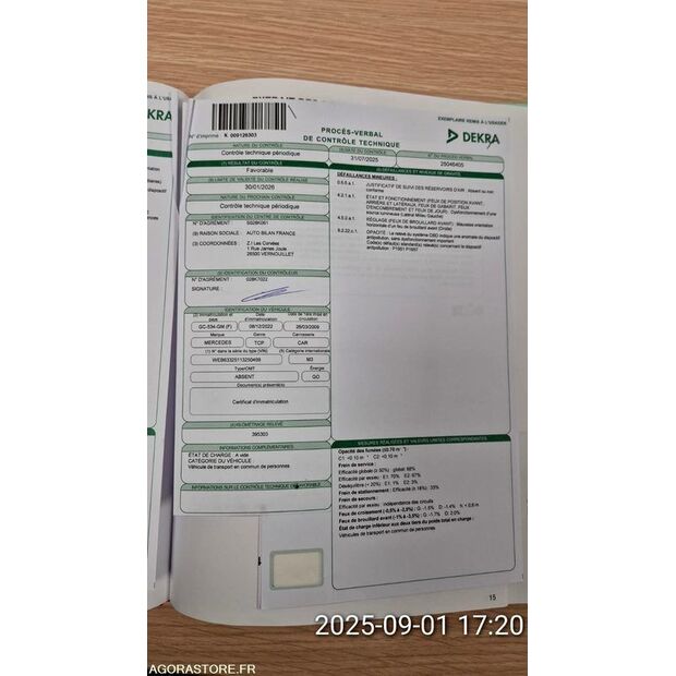 Mercedes-Benz INTOURO-42549546