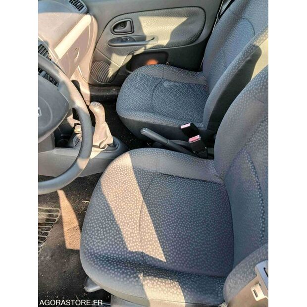 2008 رينو Clio-42549558