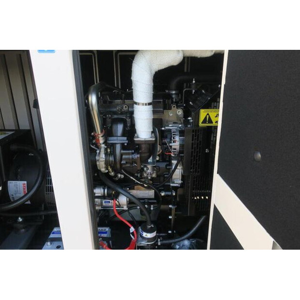 2023 Perkins 1103A-33TG1-42550266