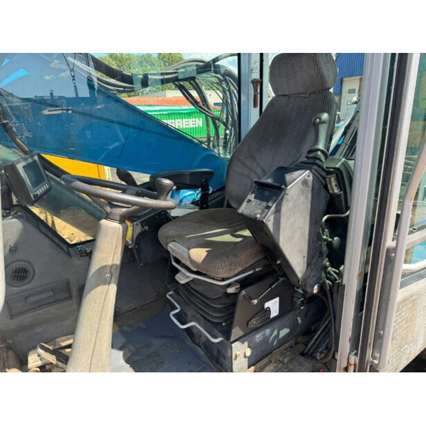 2011 FUCHS MHL 335-42551829