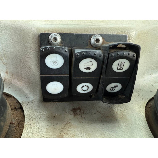 2010 Caterpillar D6T-42551888