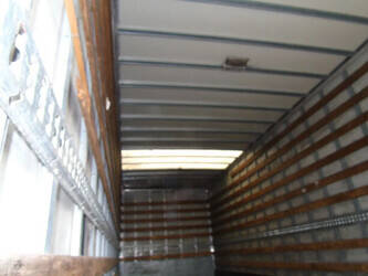 2011-volvo-fl-240-1321711-42552339