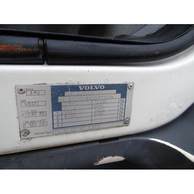 2011 Volvo FL 240-42552348