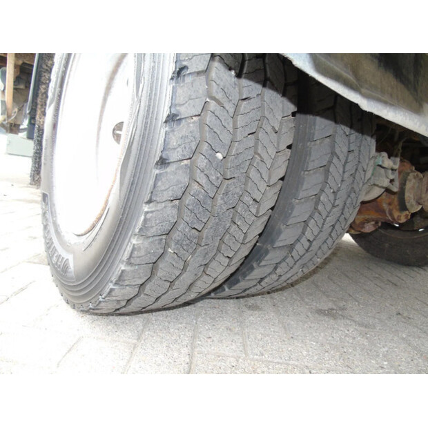 2011 Volvo FL 240-42552351