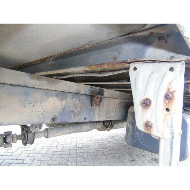 2011 Volvo FL 240-42552352