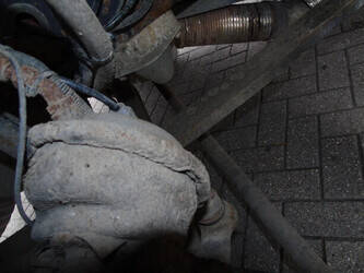 2011-volvo-fl-240-1321711-42552355