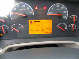 2011-volvo-fl-240-1321711-42552363