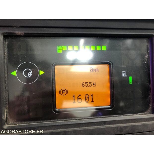 2023 فينويك R10B-01-42565119