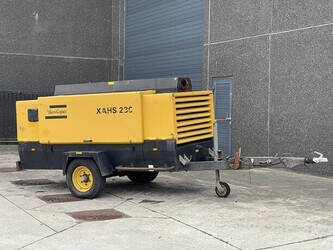 Image de COMPRESSEURS MÉCANIQUES 2001 Atlas-Copco XAHS 236 MD