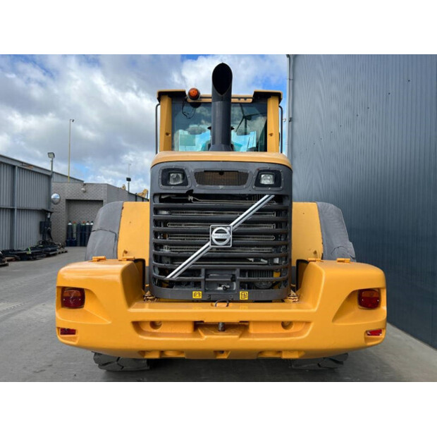 2011 Volvo L90F-42566224