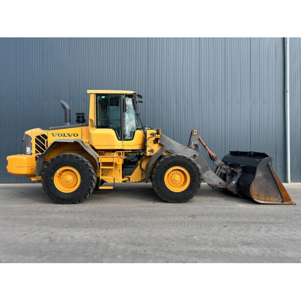 2011 Volvo L90F-42566253