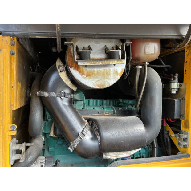 2011 Volvo L90F-42566258