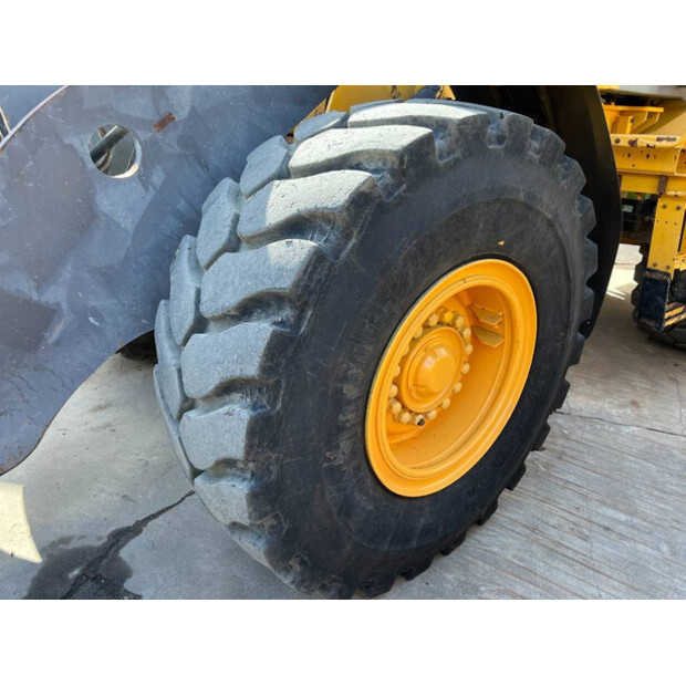 2011 Volvo L90F-42566264