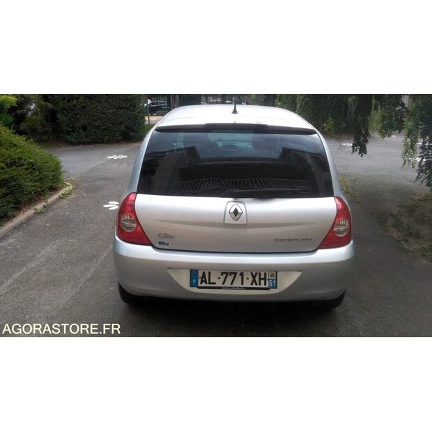 2010 Renault Clio-42578225