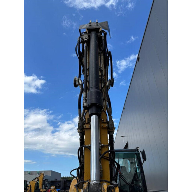 2016 كاتربيلر M313D-42578713