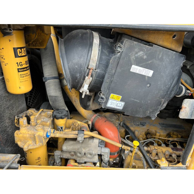 2011 كاتربيلر D6N LGP-42578885