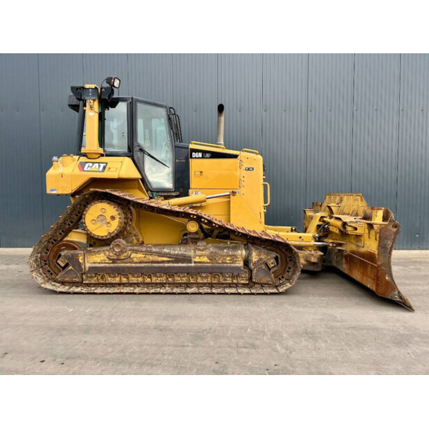 2011 كاتربيلر D6N LGP-42578900