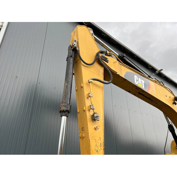 2007 Caterpillar 323D LN-42579220