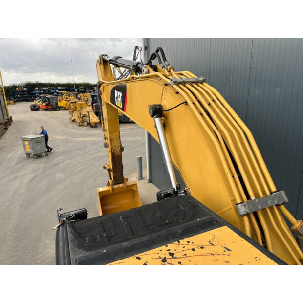 2007 Caterpillar 323D LN-42579228