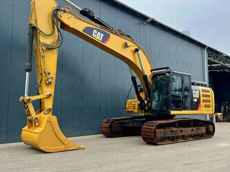 Image for EXCAVATORS 2017 Caterpillar 330FL