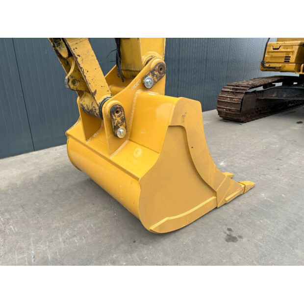 2017 Caterpillar 330FL-42579454