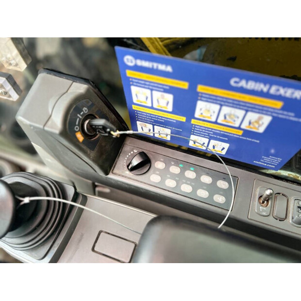 2017 Caterpillar 330FL-42579484