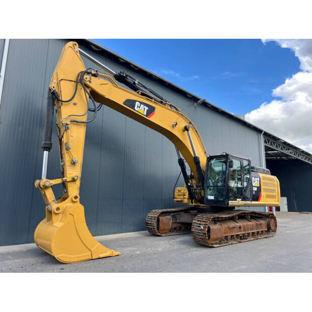 2015 Caterpillar 336FLN-42579495